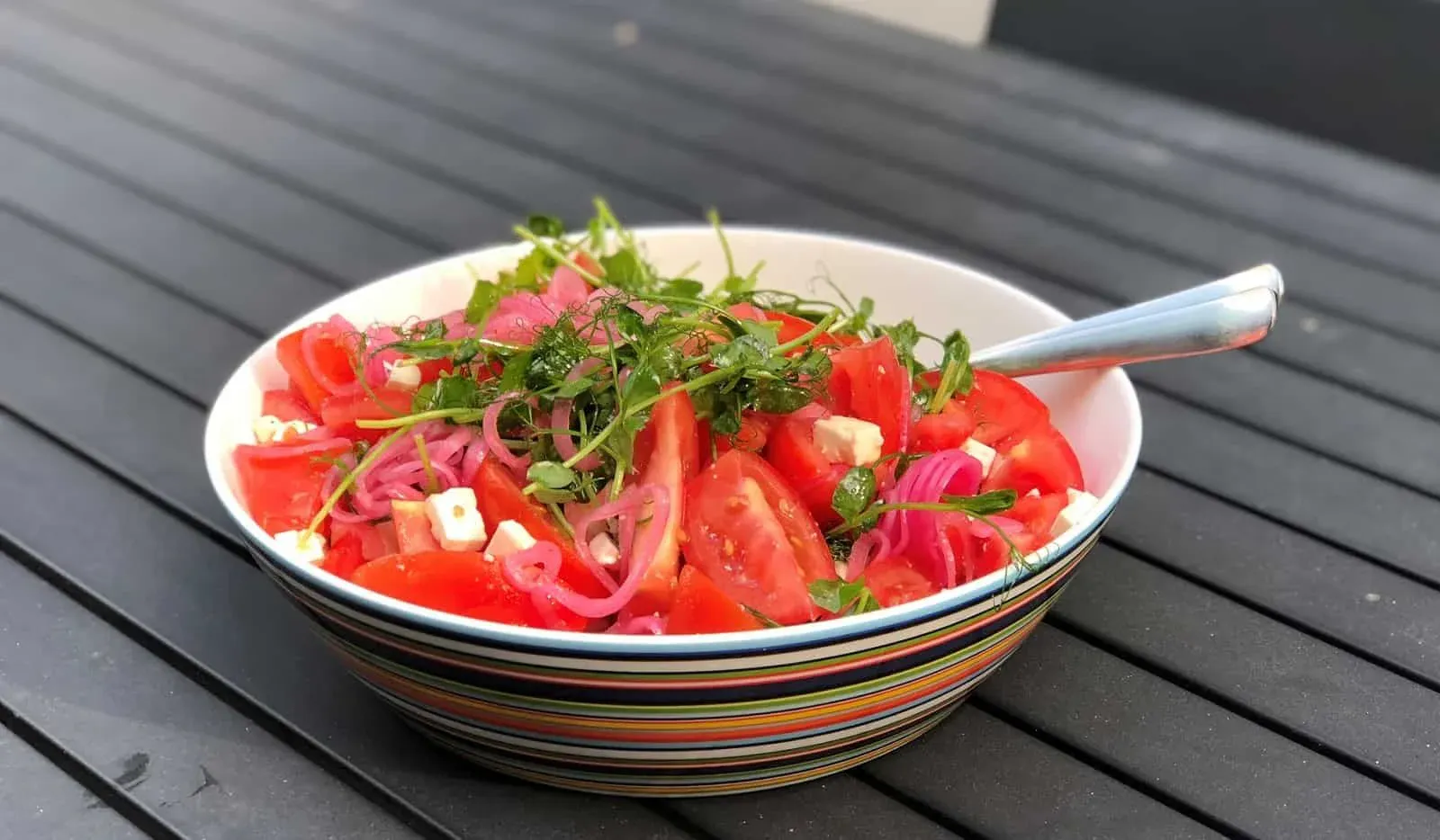Tomatsallad snabb och enkel sallad i vardagen