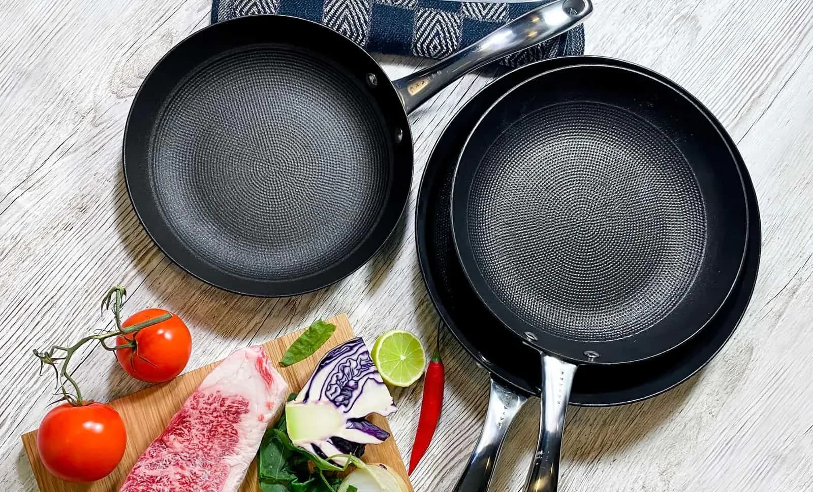 lätt gjutjärnspanna Non-stick stekpannor